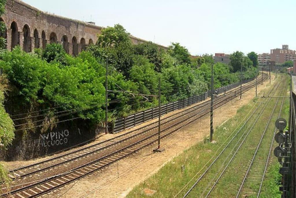 Two-Room Apt. Under The Aqueduct'S Arch In Pigneto Rom Exterior foto
